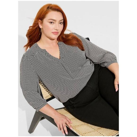 TORRID Harper Blouse | Checkered Black White 3/4 Sleeve Button| SIZE 2 - Picture 2 of 9